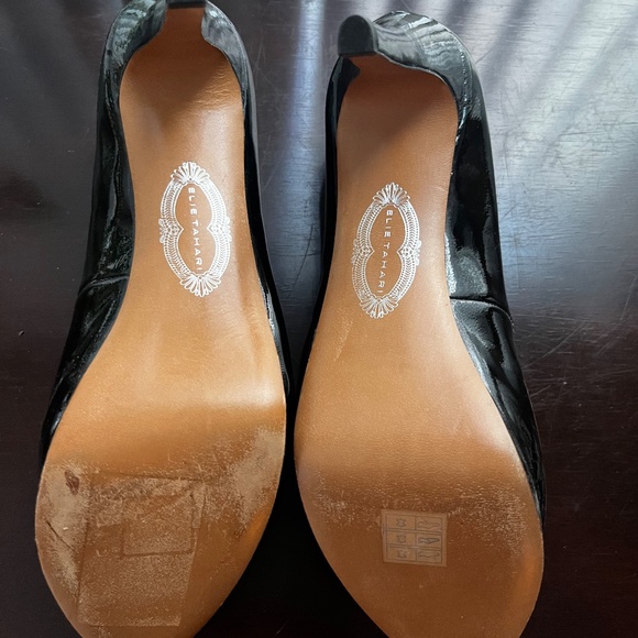 Elie Tahari Platform Heels - Picture 3 of 5